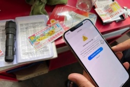 Thực nghiệm hiện trường vụ người đàn ông gây  " đau khổ "  cho nhiều đại lý vé số ở TP HCM