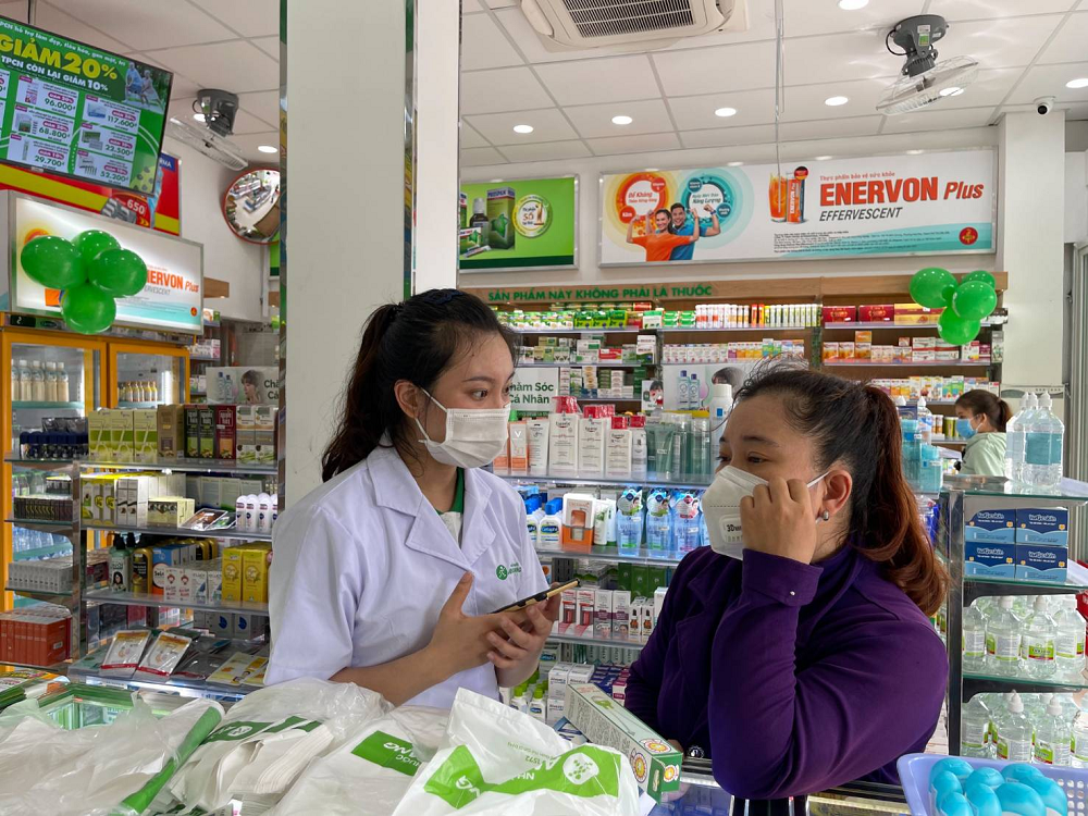Với An Khang, chăm sóc sức khỏe không chỉ là giúp bà con mau hết bệnh mà còn là sự minh bạch trong từng viên thuốc nhỏ