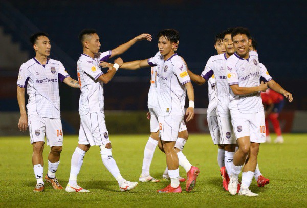 Trực tiếp bóng đá Bình Dương - Công an Hà Nội: Sụp đổ cuối trận (V-League) - 3