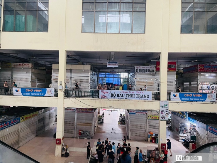 Hé lộ nguyên nhân khiến hàng loạt ki ốt chợ lớn nhất Nghệ An bất ngờ đóng cửa - 8