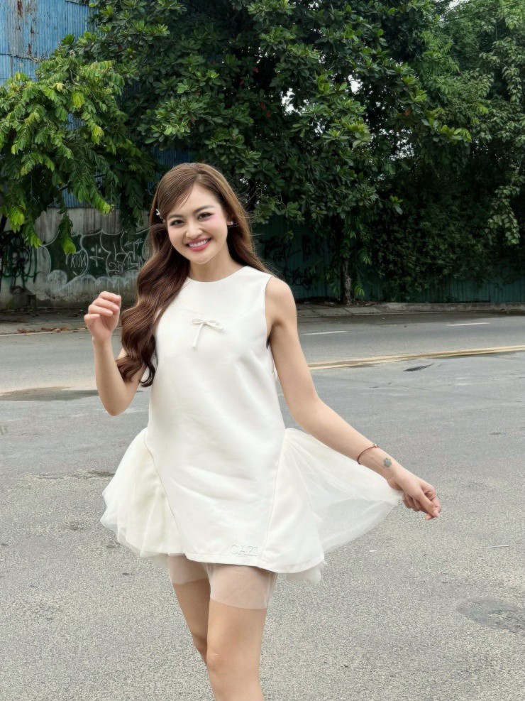 Nữ diễn viên VTV nhan sắc thăng hạng, gu thời trang gợi cảm ở tuổi 30 - 14