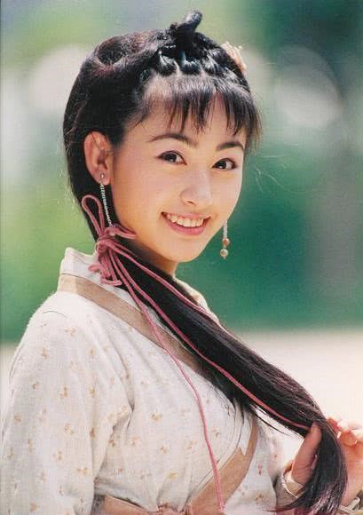 "Đệ nhất mỹ nhân" từng cay đắng chịu kiếp vợ hờ của "Càn Long" Trương Thiết Lâm, giờ ra sao? - 2