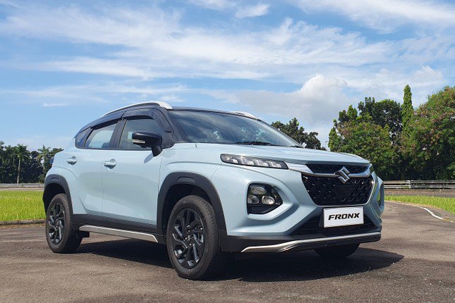Làn gió mới ở phân khúc SUV cỡ A - 1