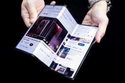 Huawei đang phát triển máy tính bảng màn hình gập
