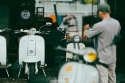 Chiêm ngưỡng những chiếc xe tưởng đã tuyệt chủng ở Sài Gòn