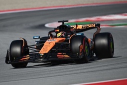 Đua xe F1, Spanish GP: Mercedes trở lại top đầu, bộ đôi McLaren thay nhau dẫn đầu