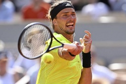 Trực tiếp tennis Roland Garros ngày 7: Zverev đánh bại Cobolli trong 3 set