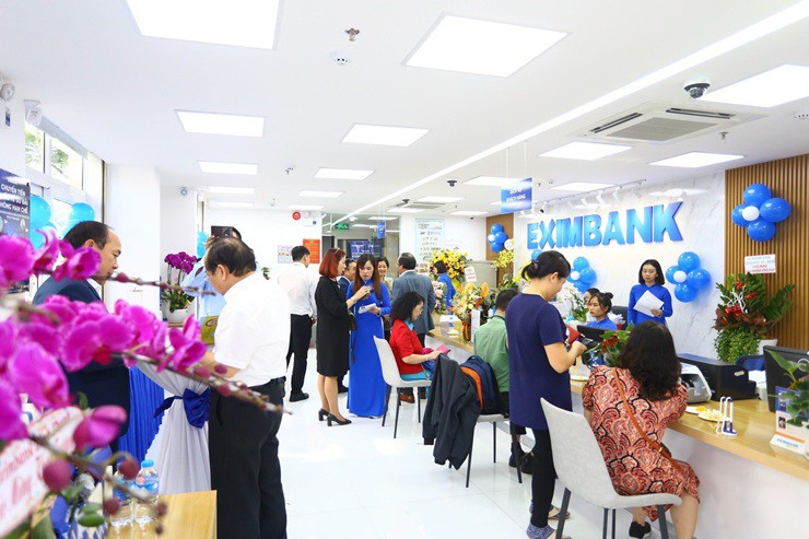 Bị phạt về vi phạm trong hoạt động phòng chống rửa tiền, Eximbank đang kinh doanh ra sao? - 3