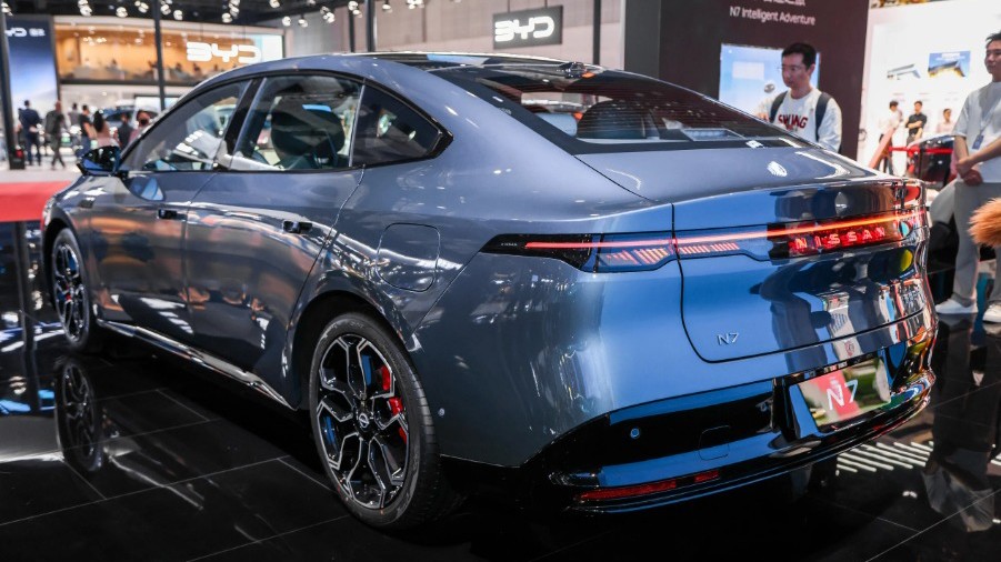 Xe Nissan lần đầu lập kỷ lục đơn hàng tại Trung Quốc - 2
