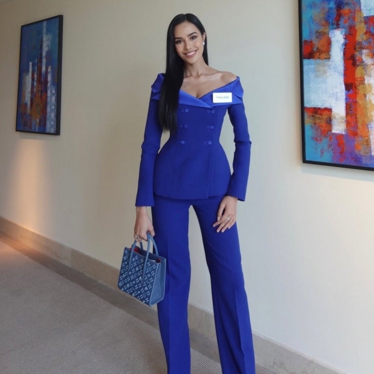 Người đẹp Thái Lan vừa đăng quang Miss World: Giỏi 4 thứ tiếng, từng bị ung thư - 9
