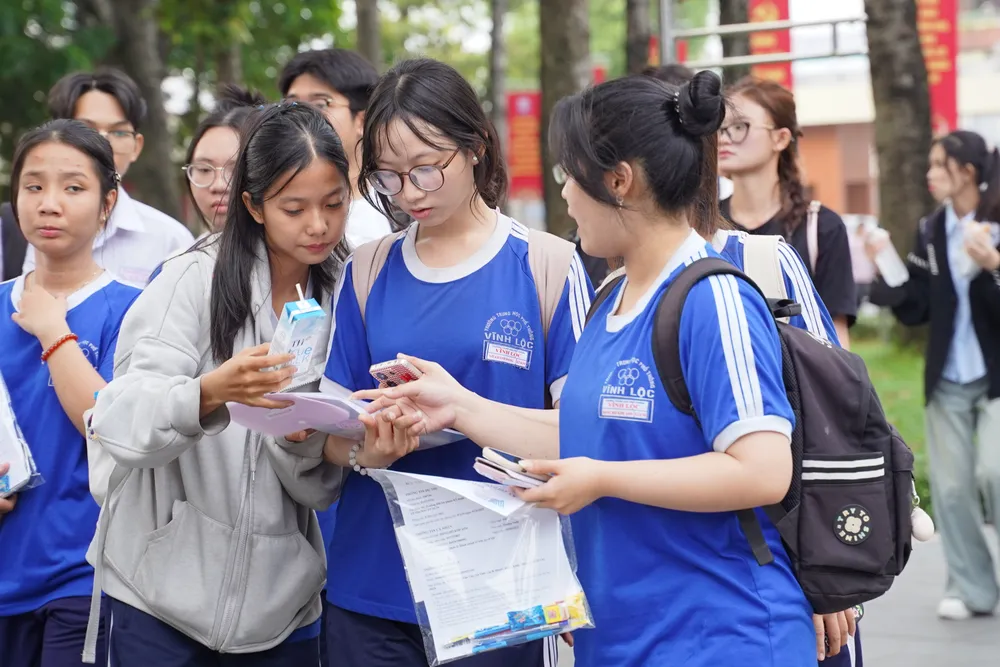 Hơn 67.000 thí sinh đua ‘gỡ điểm’ để tìm suất vào đại học - 5