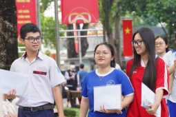 Hơn 67.000 thí sinh đua  gỡ điểm  để tìm suất vào đại học