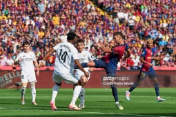 Barca thắng Real 4 trận siêu kinh điển, thắng tiếp ở bảng xếp hạng đặc biệt
