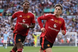 Tin mới nhất bóng đá sáng 1/6: MU được khuyên bán Garnacho, Rashford vì thái độ