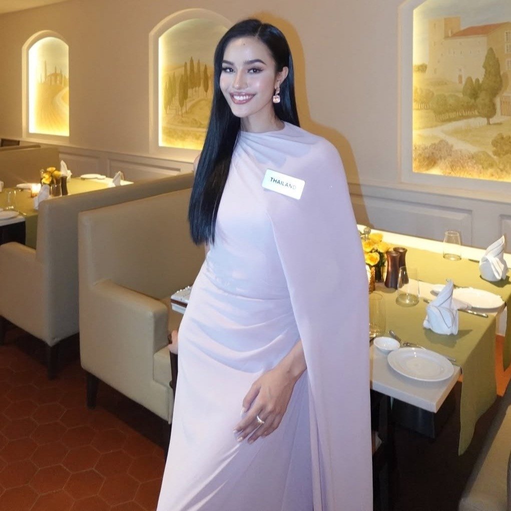 Người đẹp Thái Lan vừa đăng quang Miss World giỏi 4 thứ tiếng - 8