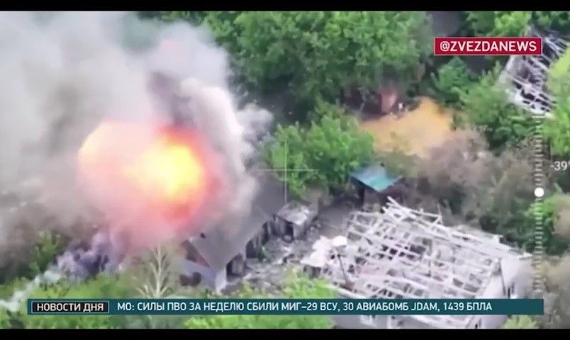Các cứ điểm quân sự của Ukraine thường xuyên bị Nga tập kích bằng tên lửa (ảnh:&nbsp; TV Zvezda)