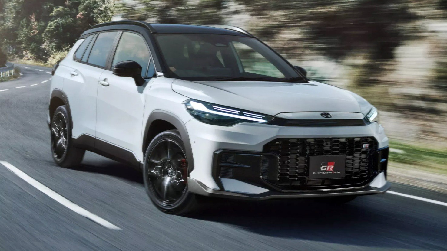 Phiên bản hiệu suất cao của dòng xe Corolla Cross GR Sport lộ diện - 2