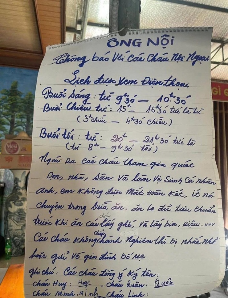 Bản nội quy của ông nội dành cho các cháu về quê nghỉ hè. Ảnh: Ngọc Anh