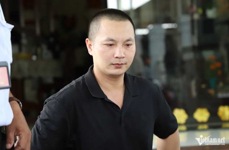 Ông Cường khẳng định không có chuyện cung cấp heo bệnh về thị trường Sóc Trăng. Ảnh: Trần Tuyên