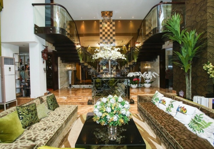 MV "Đừng hỏi anh như thế" của Đàm Vĩnh Hưng