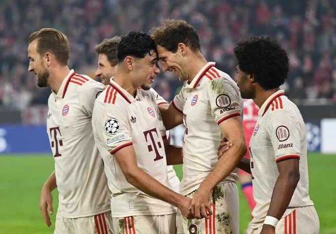 Bayern Munich (Đức)