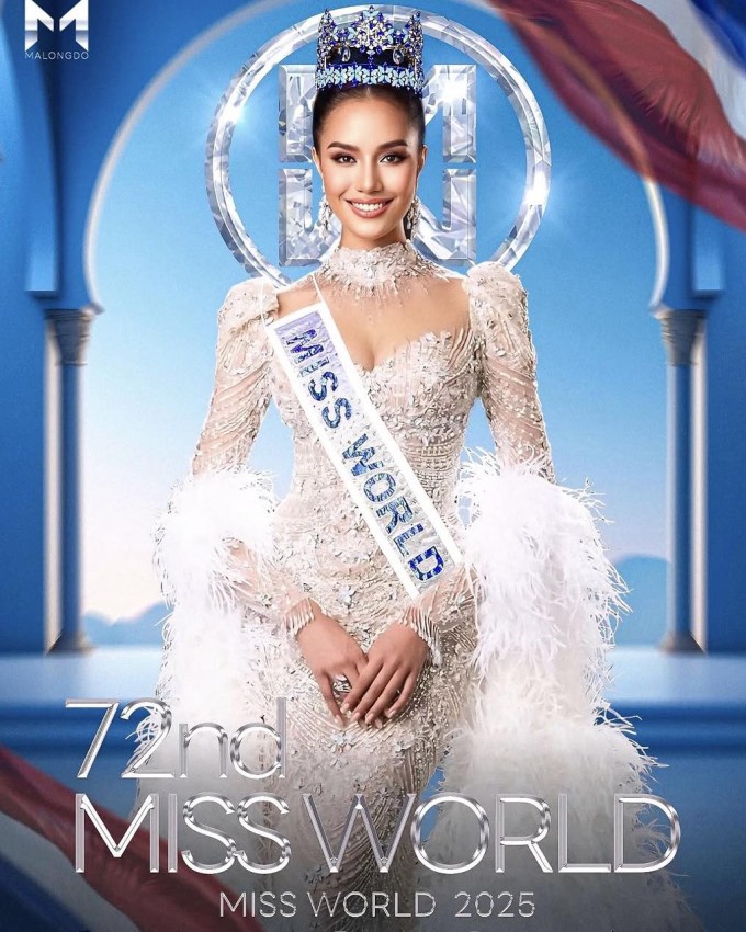 Opal Suchata Chuangsri đăng quang Miss World 2025 (Hoa hậu Thế giới) trong chung kết diễn ra tại Ấn Độ tối 31/5. Cô là người đẹp Thái Lan đầu tiên giành được danh hiệu này. Trước đó, Opal chiến thắng Hoa hậu Hoàn vũ Thái Lan 2024 và đoạt á hậu 3 Miss Universe 2024 tại Mexico.