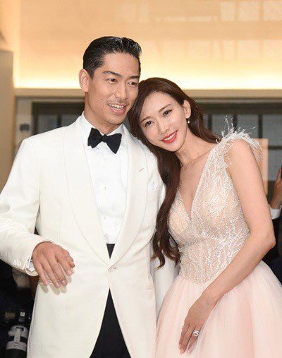 Lâm Chí Linh giữ im lặng về nghi vấn đổ vỡ hôn nhân với chồng ca sĩ.