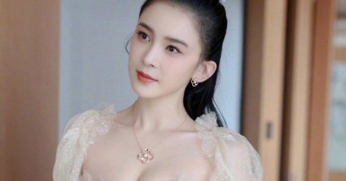 Nữ diễn viên "Thần điêu đại hiệp" gây tranh cãi...