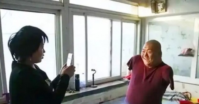 “Sọ Dừa” đời thực: Từ “đồ bỏ đi” thành triệu phú tự thân