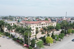 Địa phương được duy trì nhiều trụ sở làm việc giai đoạn đầu sáp nhập