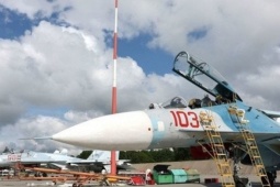 Nga phóng kỷ lục 480 UAV và tên lửa, Ukraine tấn công 5 sân bay quân sự
