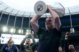 SỐC: Rộ tin Postecoglou bị Tottenham sa thải dù vô địch Europa League