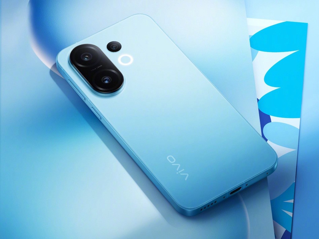 Vivo S30 Pro Mini có màn hình 6,31 inch.