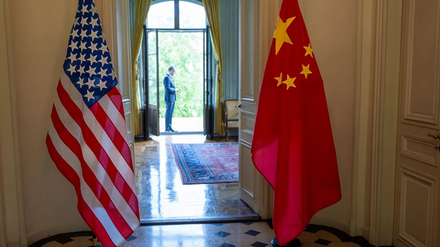 Tổng thống Trump tố cáo Trung Quốc “phá vỡ cam kết", Trung Quốc phản pháo kịch liệt - 1