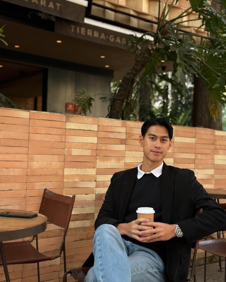 Ngoài ra trên Instagram, Indy Sanko cũng chăm chỉ cập nhật hình ảnh cá nhân, chia sẻ các khoảnh khắc đời thường.