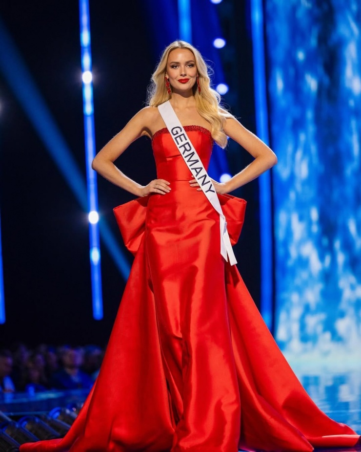 Helena tại Miss Universe 2023 diễn ra ở El Salvador.