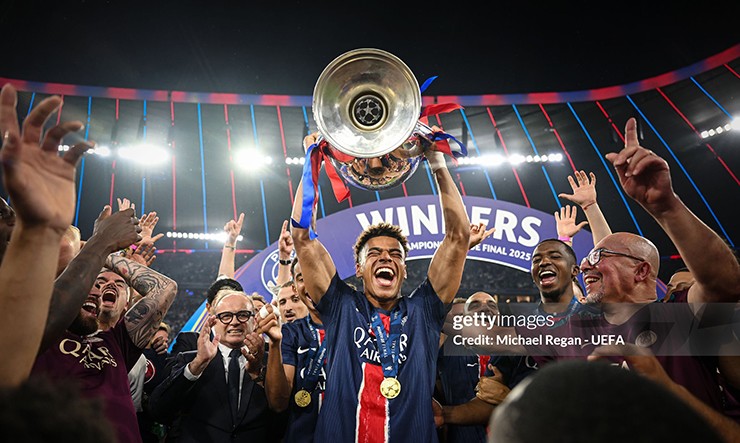 Doue vô địch&nbsp;Champions League cùng PSG mùa giải 2024/25