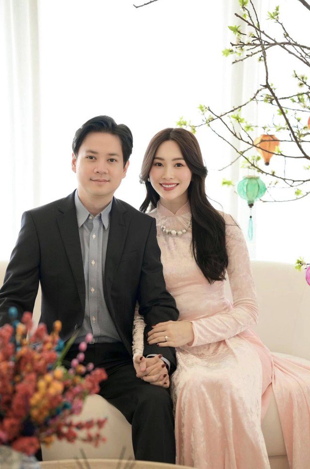 Khác với Á hậu Phương Nhi, 2 Hoa hậu Việt Nam này lấy chồng hào môn vẫn tích cực xuất hiện trên mạng xã hội - 5