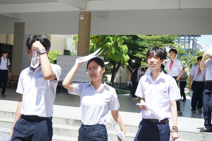 Với đề thi toán, nhiều thí sinh bất ngờ