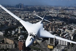 Ukraine tấn công loạt máy bay chiến lược Nga: Thực tế khác xa kì vọng của Kiev?