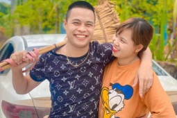 Gia đình TikTok nổi tiếng bất ngờ gỡ giỏ hàng sau khi phát hiện kho hàng giả, hàng nhái