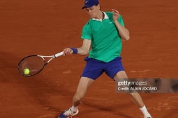 Video tennis Sinner - Rublev: Thẳng tiến tứ kết (Roland Garros)
