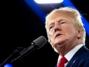 Kinh doanh - Ông Trump muốn bán 1 triệu thùng dầu diesel từ kho dự trữ khẩn cấp