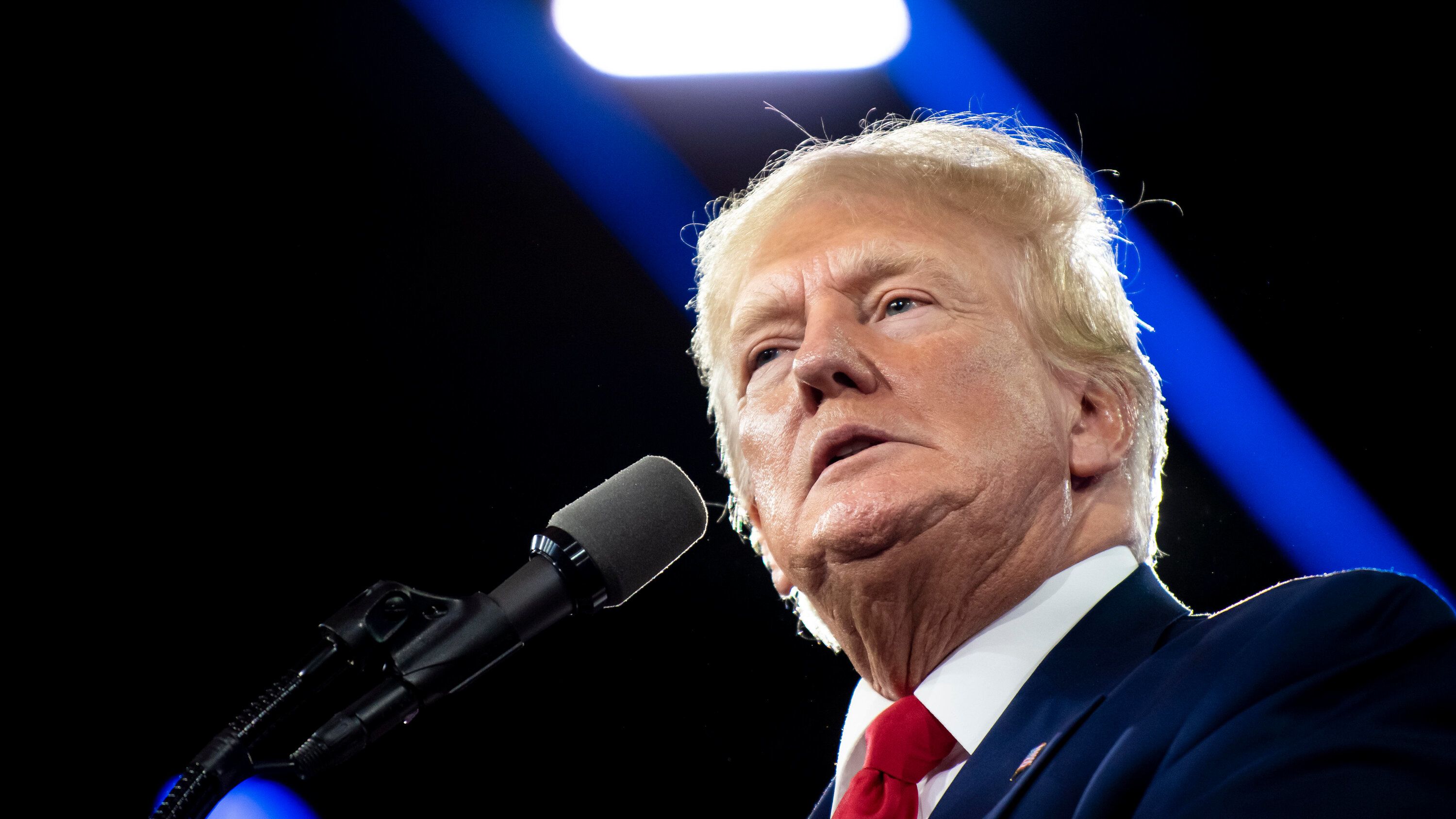 Chính quyền Tổng thống Donald Trump đề xuất bán toàn bộ 1 triệu thùng dầu diesel từ kho dự trữ khẩn cấp