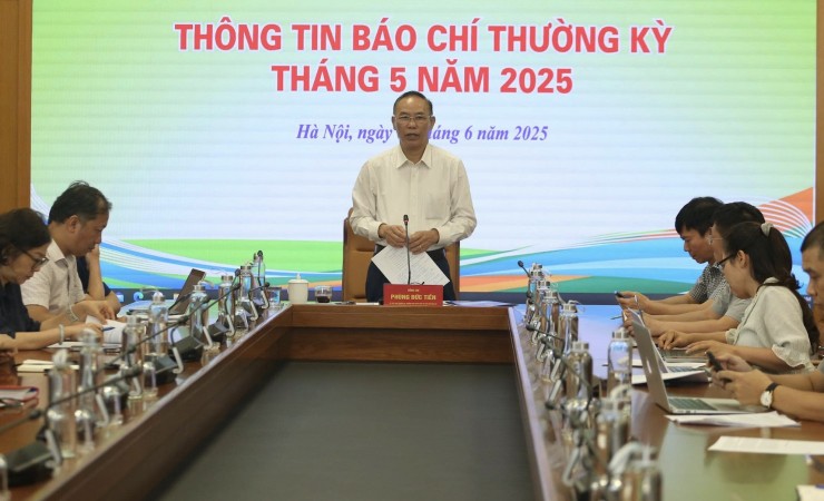 Thứ trưởng Phùng Đức Tiến khẳng định sẽ không dung túng cho hành vi sai phạm của doanh nghiệp.