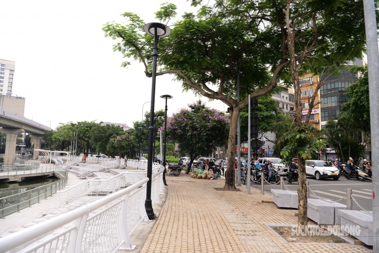 Hồ Hoàng Cầu ‘lột xác’, người dân phấn khởi tập thể dục giữa không gian mới - 12