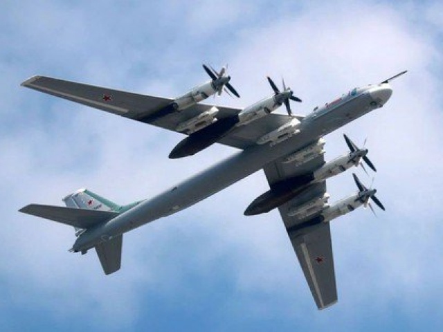 Nga cần bao lâu để khôi phục đội oanh tạc cơ sau chiến dịch “Mạng nhện“ của Ukraine?