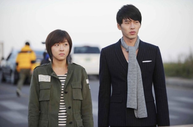 Ha Ji Won và Hyun Bin trong phim "Secret Garden". (Ảnh: TLP).