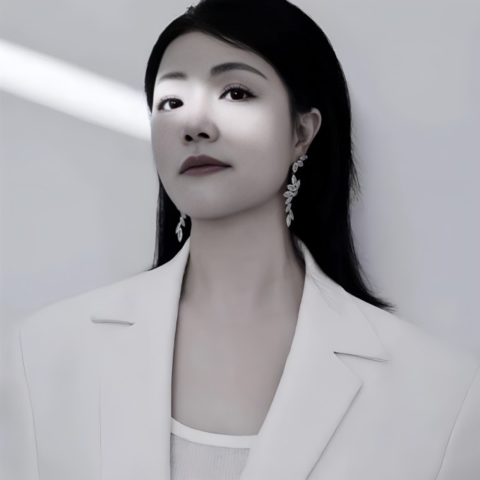 Ca sĩ Đoạn Dục. Ảnh: Weibo