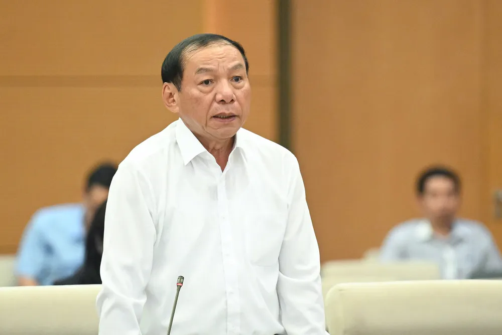 Bộ trưởng Bộ VH-TT&amp;DL Nguyễn Văn Hùng. Ảnh: QH